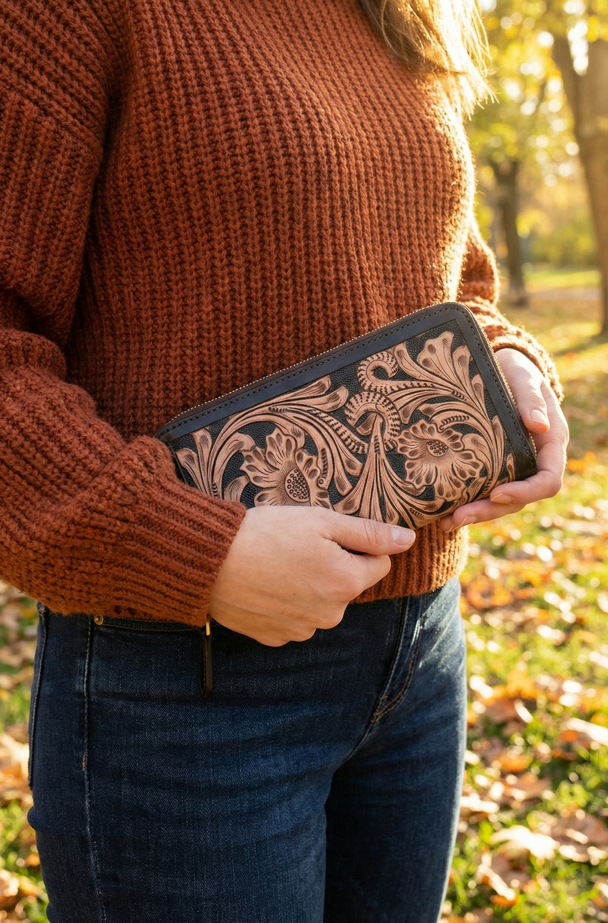 Carving Tooled Handmade Genuine Leather Clutch for Women